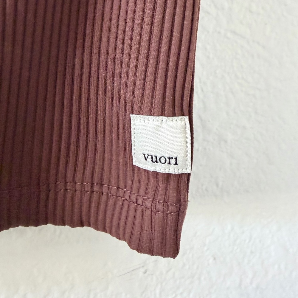 Vuori Ribbed Crop Tank - Brown - Picture 4 of 5